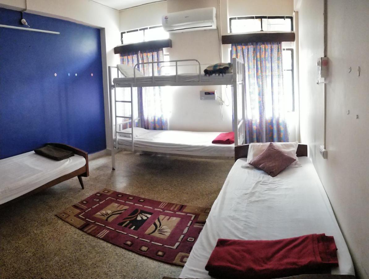 Monkey Mind Hostel Madgao Buitenkant foto